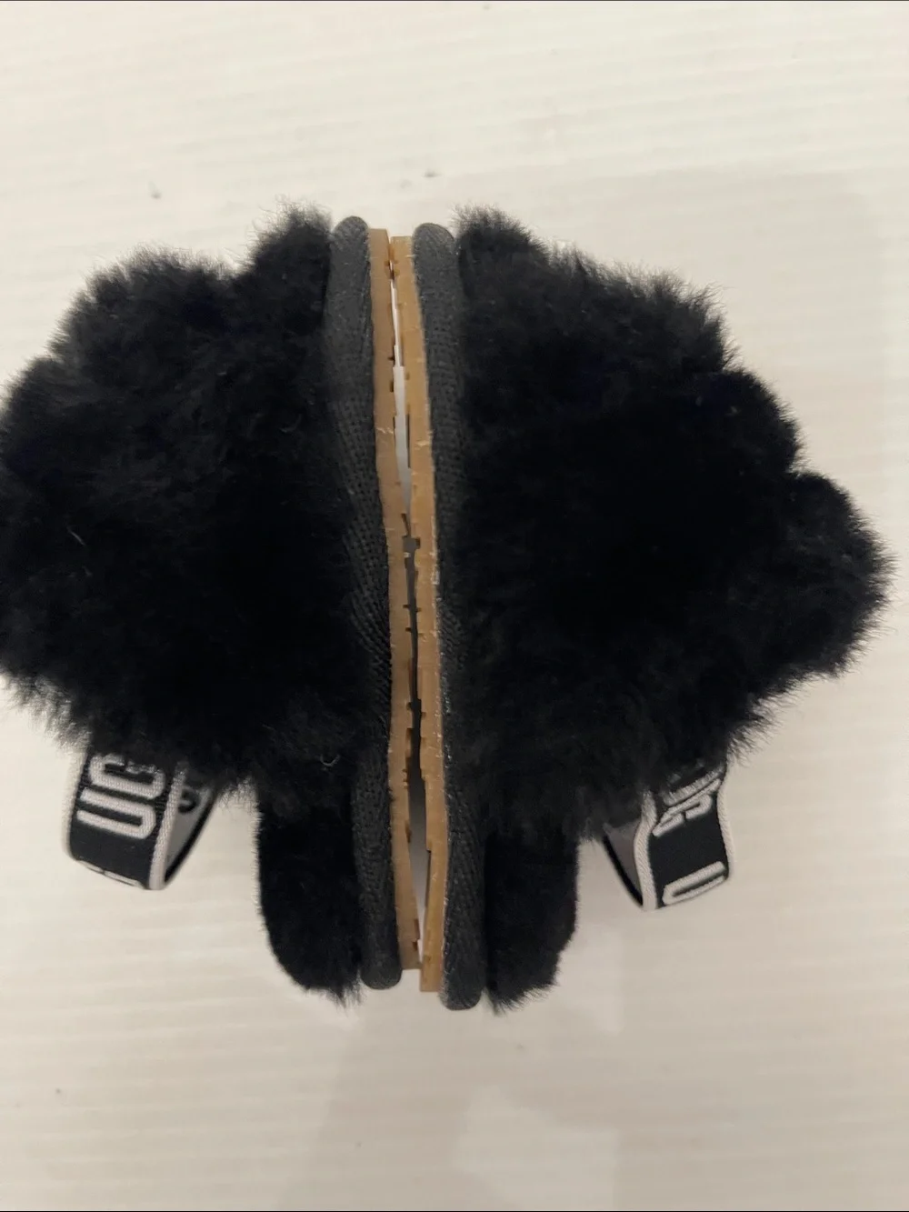 UGG WINTER FLUFF YEAH SLIDE INFANT TODDLER LOGO STRAP SANDAL BABY 0-3 MONTHS